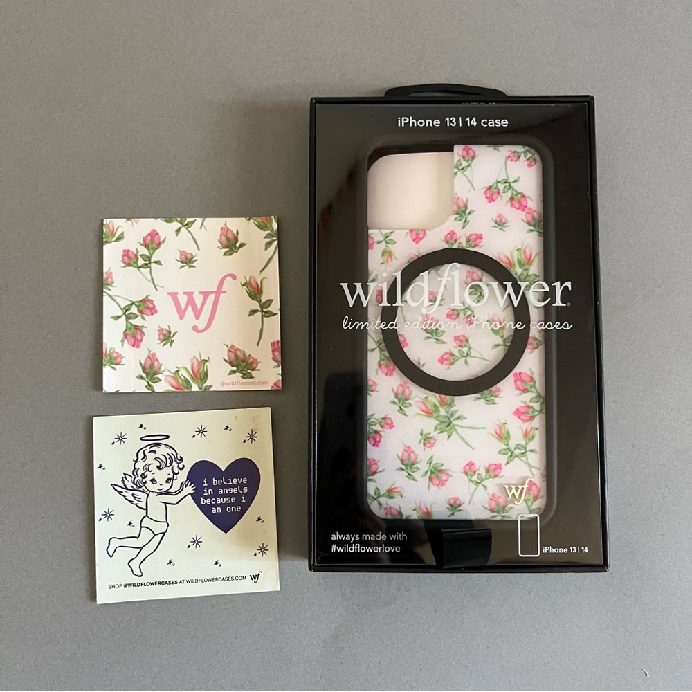 iPhone 13/14 Wallflower rosie posie case